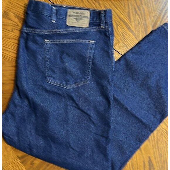 Wrangler Jeans Men's Regular Fit Size‎ 48 X 30 Excellent Condition - Picture 1 of 5